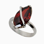 серебряное кольцо с цирконом  57069616